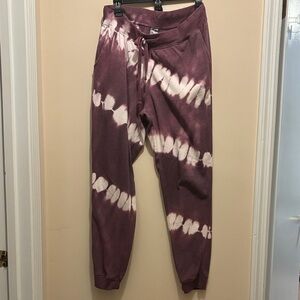 Te Verde Women’s Tie-Dye Sweatpants - Purple and White